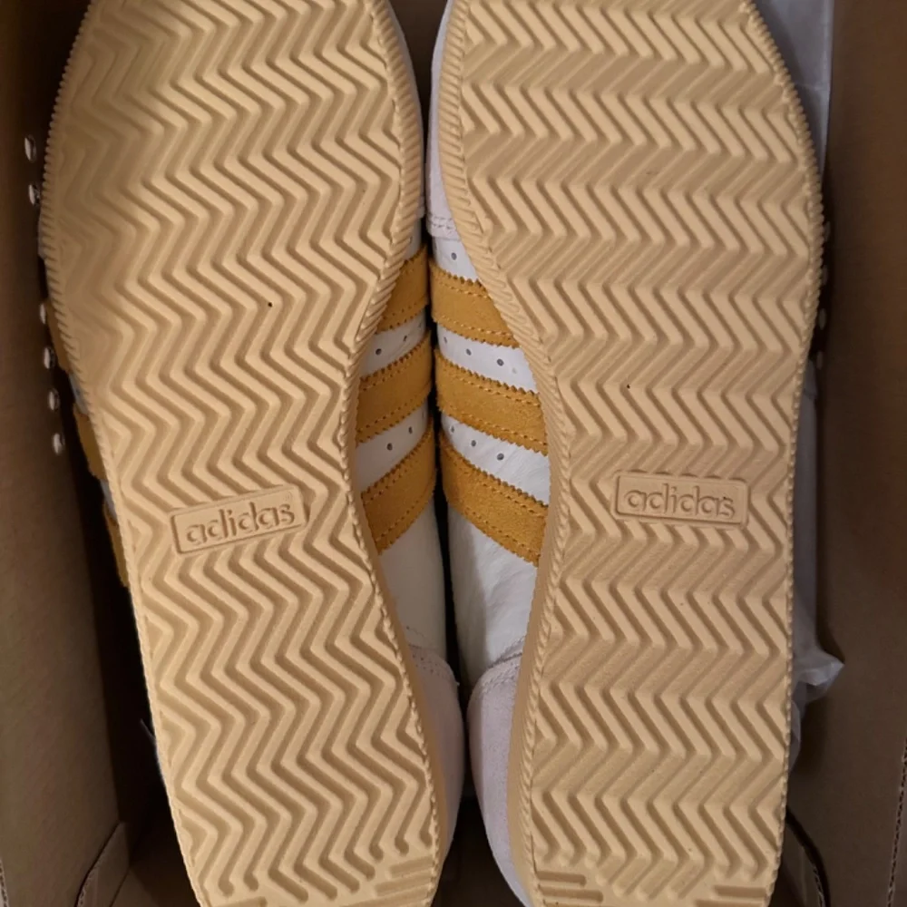 Adidas Japan Shoes - Picture 3 of 5